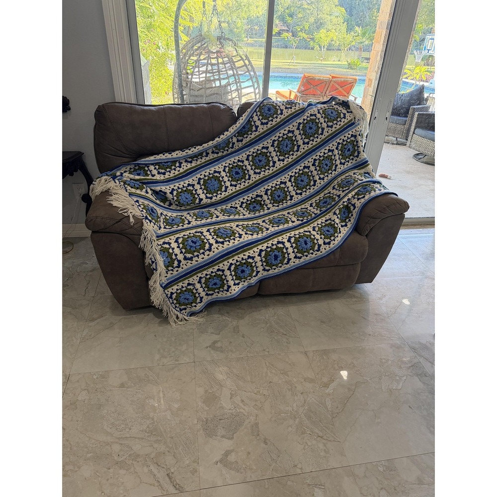Handmade Crochet Afghan Throw Blanket‎ Granny Square Blue Green Ivory Fringe